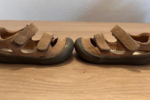 Hnědé barefoot sandály Protetika - velikost 20