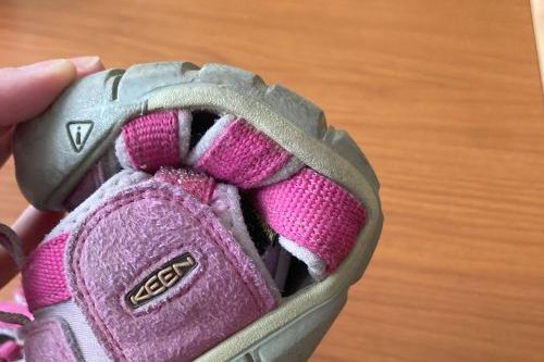 sandálky Keen CNX vel. 30