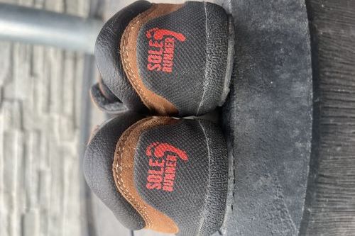 Sole Runner Pan brown vel. 33