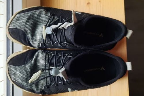 Vivobarefoot Junior vel.39, 24,5 cm